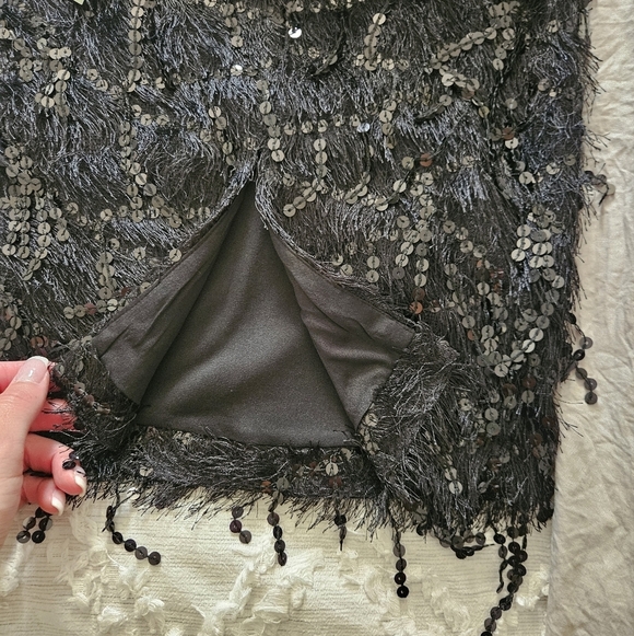 H&M Sequined Set Black Skirt and Crop Top Size Medium/ Large - Picture 6 of 11